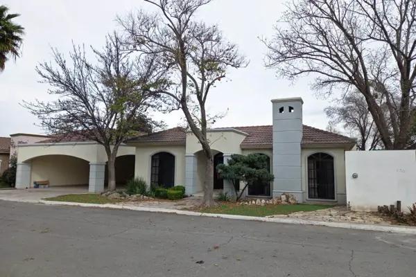 Casa en venta en Villas de San Carlos, Saltillo, Coahuila de Zaragoza