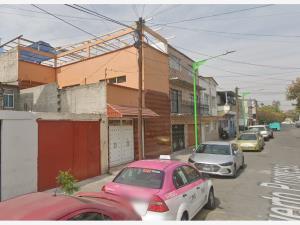 Casa en remate en Fernando Casas Aleman, Gustavo A. Madero, Ciudad de México