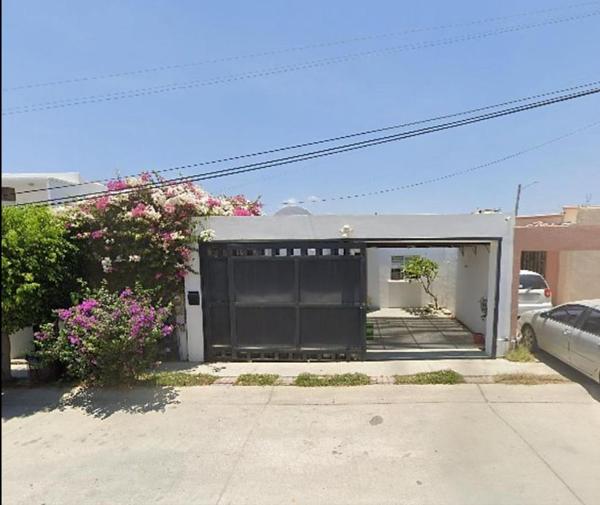 SE VENDE HERMOSA CASA EN CABO SAN LUCAS, OPORTUNIDAD DE INVERSIÓN