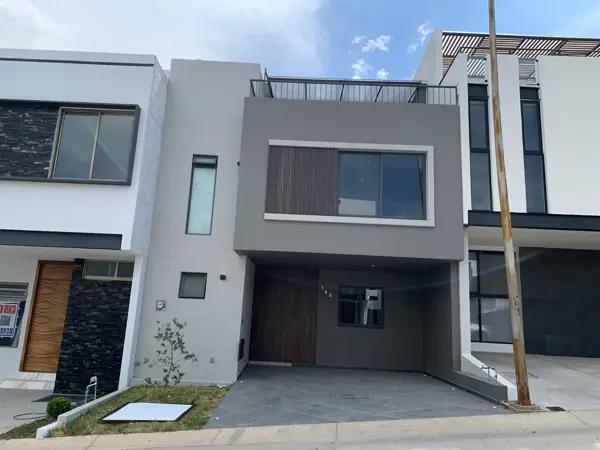 Casa en Venta en Valle Imperial, Zapopan, Jalisco