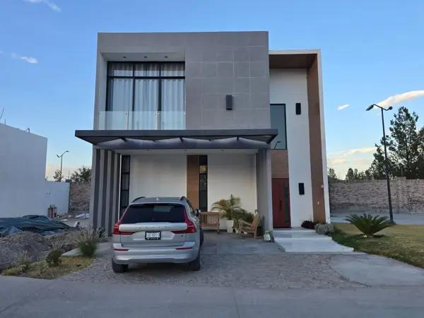 Casa en renta en Altozano la Nueva Laguna, Gómez Palacio, Durango
