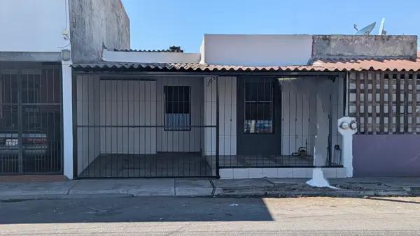 Casa en Venta en Villas de Alameda, Villa de Álvarez, Colima