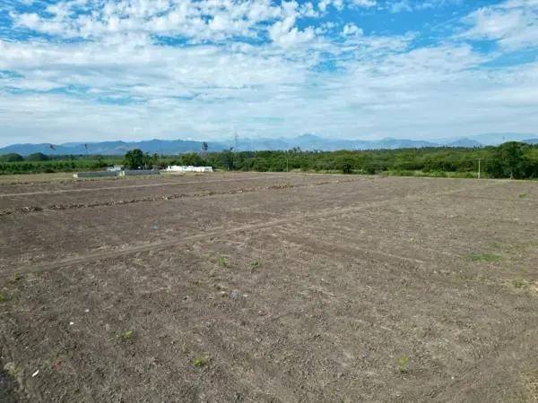 RANCHO EN RENTA EN TECOMAN