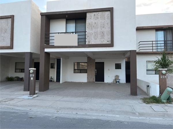 Casa en venta en Villas del Renacimiento, Torreón, Coahuila de Zaragoza