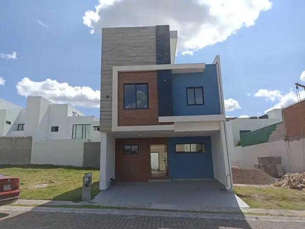 Casa en Venta en Zona Cementos Atoyac, Puebla, Puebla