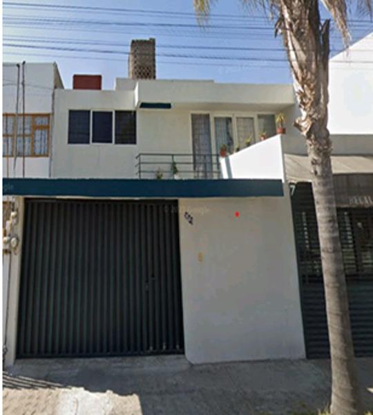 Casa en Remate en Jardines de San Manuel, Puebla, Puebla