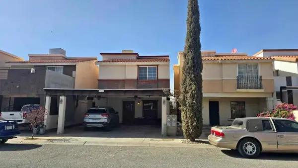 Casa en Venta en Paseo del Real, Juárez, Chihuahua Casa en Venta en Paseo del Real, Juárez, Chihuahua