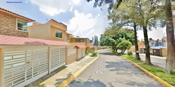 Casa en Venta en Jardines del Alba, Cuautitlán Izcalli, México