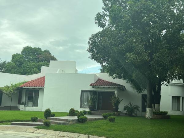 Casa en Venta y Renta en Privada Villas de Montecristo, Tuxtla Gutiérrez, Chiapas