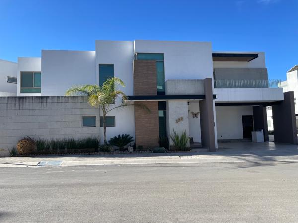 Casa en Renta en Tierra Santa Residencial, Saltillo, Coahuila de Zaragoza
