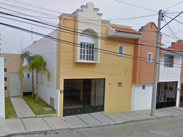 Casa en Venta en Jardines del Carmen, La Piedad, Michoacán - Oportunidad Residencial
