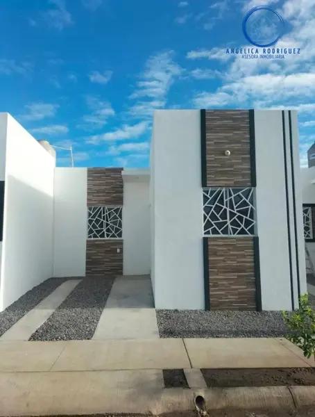 Casa en Venta en Higueras del Espinal, Villa de Álvarez, Colima
