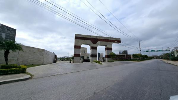 Terreno en Venta en Puerta de Hierro, Tuxtla Gutiérrez, Chiapas