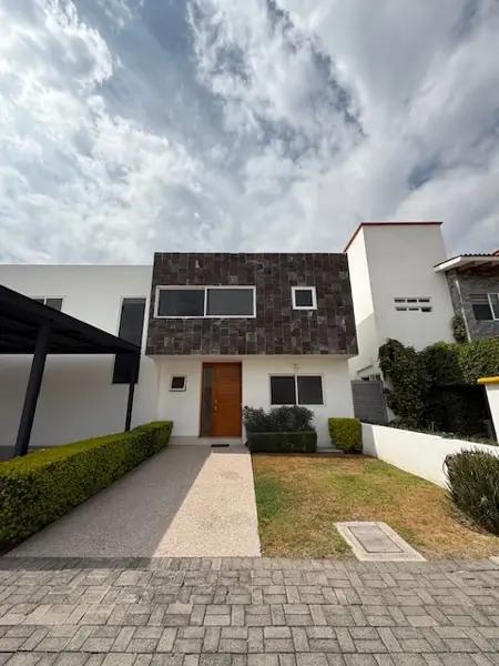Casa en Venta en Rinconada Jurica, Querétaro, Querétaro