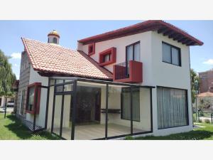Casa en venta en Zamarrero, Zinacantepec, México