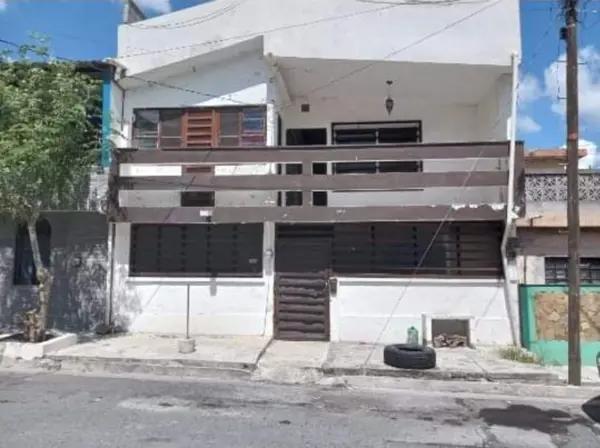 Casa en Venta en Villa Olimpica, Guadalupe, Nuevo León
