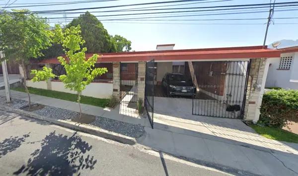 VENTA DE MARAVILLOSA CASA EN MONTERREY NUEVO LEÓN