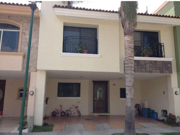 VENTA DE MARAVILLOSA CASA EN RESIDENCIAL GUADALUPE, ZAPOPAN, JALISCO