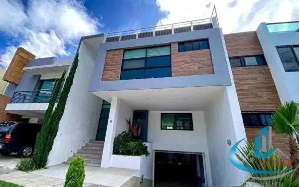 Casa en Venta en La Cima, Puebla, Puebla