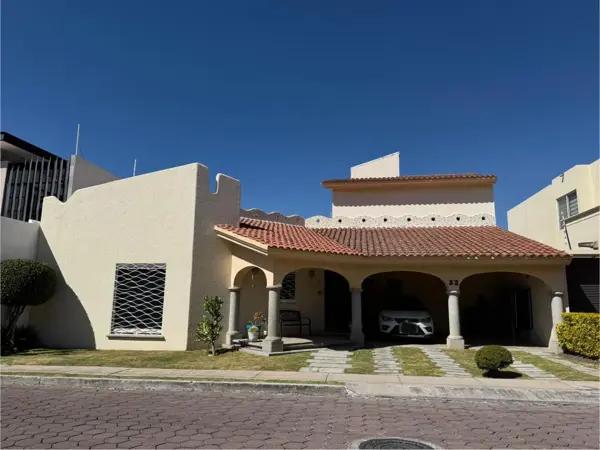Casa en Venta en Residencial el Campanario, San Pedro Cholula, Puebla