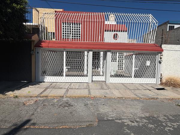 Casa en Renta en Residencial Acueducto de Guadalupe, Gustavo A. Madero, Ciudad de México