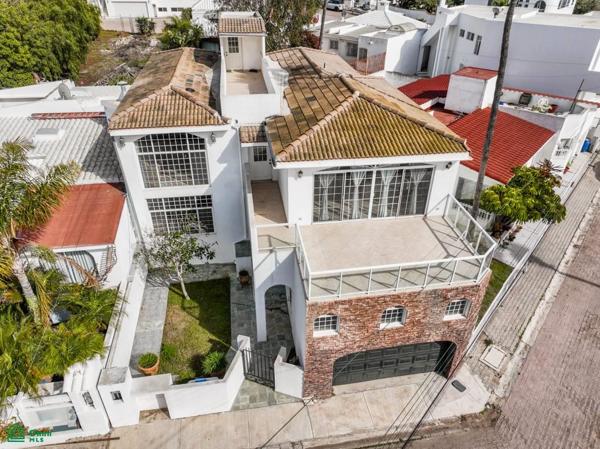 Casa en Venta en Baja Malibú (Sección Lomas), Tijuana, Baja California