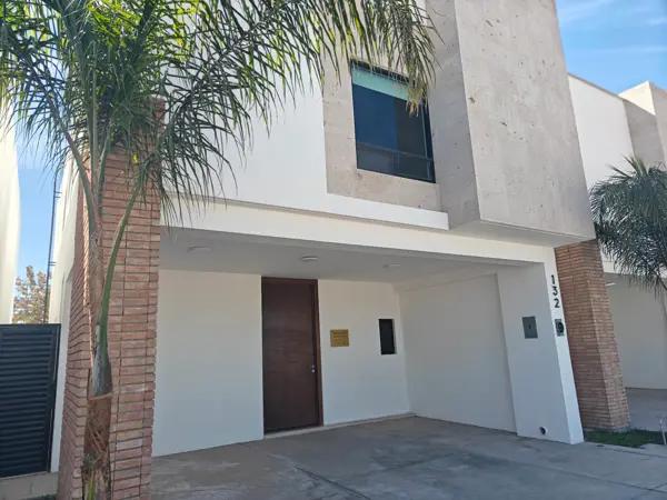 Casa en Venta en La Rioja Residencial, Torreón, Coahuila de Zaragoza