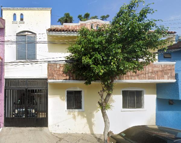 Casa en Venta en Lomas del Paraíso 2a. Sección, Guadalajara, Jalisco