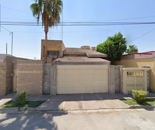 VENTA DE HERMOSA CASA EN LAS PALMAS, TORREÓN, COAHUILA