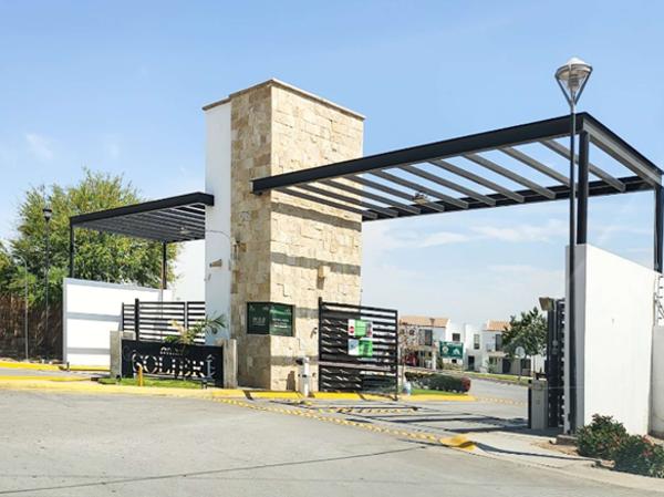 VENTA DE HERMOSA CASA EN VILLA DE LAS PLAMAS, TORREÓN, COAHUILA