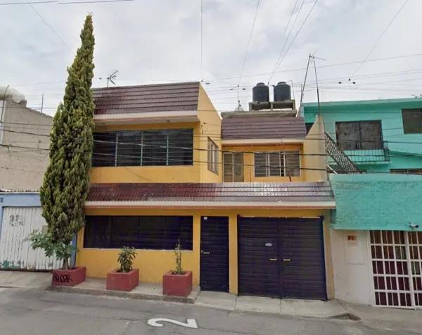 Casa en Venta con 4 Recámaras en Xalpa, Iztapalapa, Ciudad de México