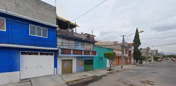 Casa en Venta en Las Aguilas, Nezahualcóyotl, México RECUPERACIÓN INMOBILIARIA