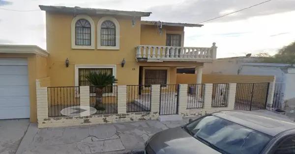 CASA EN HERMOSILLO  COL. OLIVARES ( NO CEDITO)