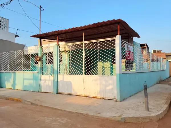 Casa en Renta en Tierra Colorada, Centro de Tabasco, con Seguridad Privada