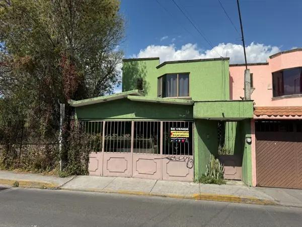 Casa en Venta en Ampliación Jardines de Torremolinos, Morelia, Michoacán de Ocampo