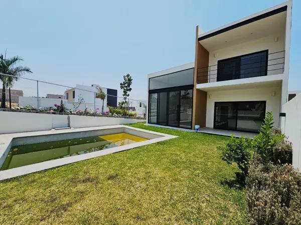 Casa en venta en Lomas de Cocoyoc, Atlatlahucan, Morelos
