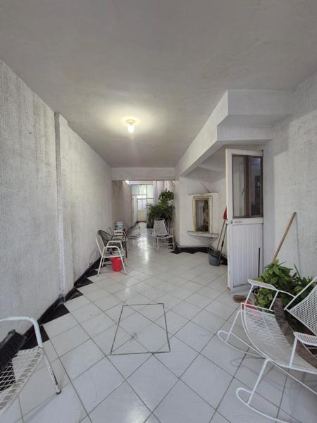 Casa en Venta con 5 Recámaras y Hidroneumático en Jacarandas, Torreón