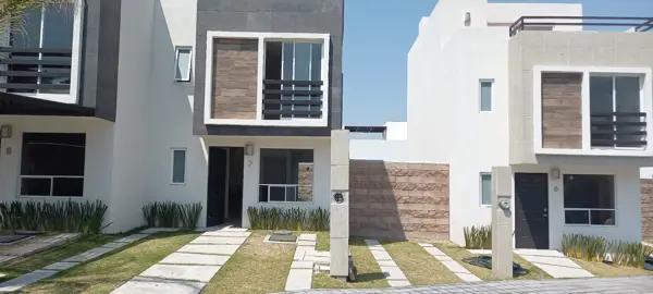 ESTRENA CASA NUEVA EN RENTA LOMAS DE ANGELOPOLIS III