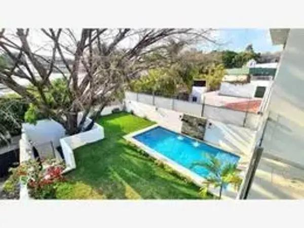 Casa en Venta en Vista Hermosa, Cuernavaca, Morelos