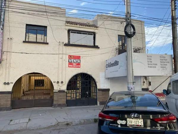 Edificio Comercial a la Venta enfrente de Palacio Federal, Torreón Centro, Coahuila