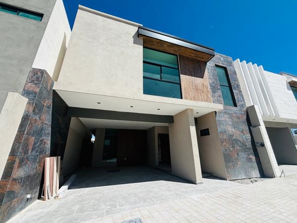 Casa en Venta en Privanzas del Campestre, Arteaga, Coahuila de Zaragoza
