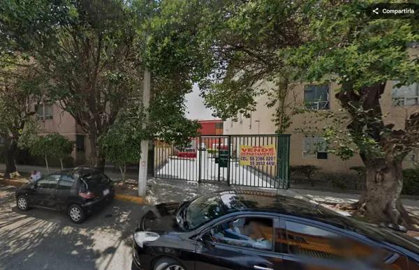 Departamento en Venta en La Romana, Tlalnepantla de Baz, México, con 2 Recámaras y 1 Estacionamiento