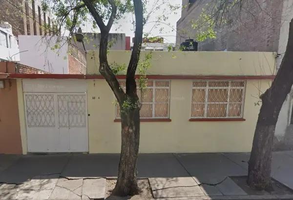 Casa en Venta en Portales Sur, Benito Juárez, Ciudad de México RECUPERACIÓN INMOBILIARIA