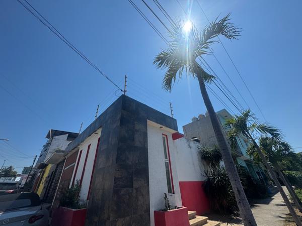 Casa en Venta en Gomez Sada, sobre la avenida Narciso en Lázaro Cárdenas, Michoacán de Ocampo