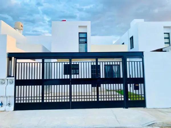 | Bonita casa semiamueblada, en renta. |