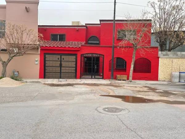Casa en Venta en Paseo de los Virreyes, Juárez, Chihuahua