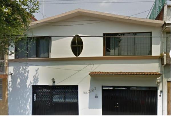 Bonita Casa en Venta en Santa María Malinalco, Azcapotzalco, Ciudad de México