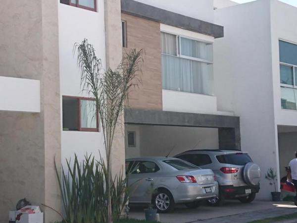 Casa en Venta en Cholula de Rivadabia Centro, San Pedro Cholula, Puebla