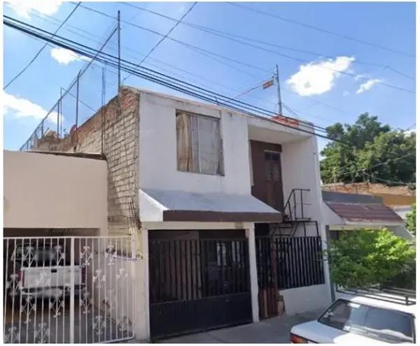 Bonita Casa Familiar en Venta en Villa Hermosa, Guadalajara