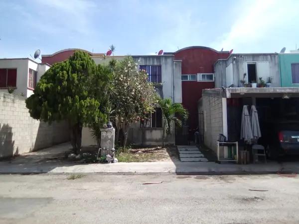 Casa en venta en Galaxia del Carmen I, Solidaridad, Quintana Roo